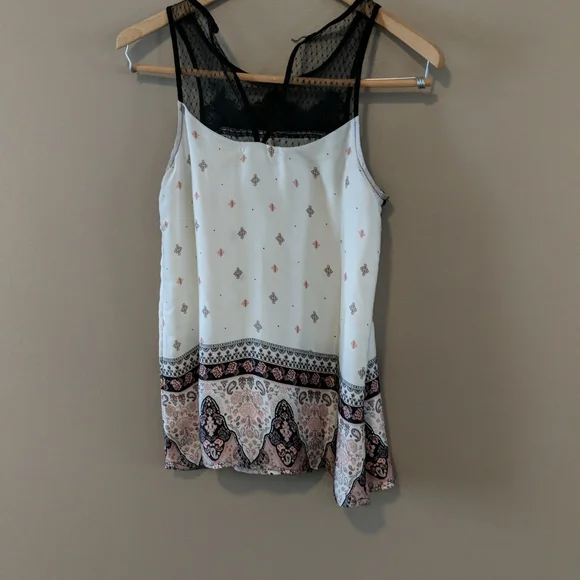 $3 with any bundle Maurices Lacey tank - Picture 10 of 12